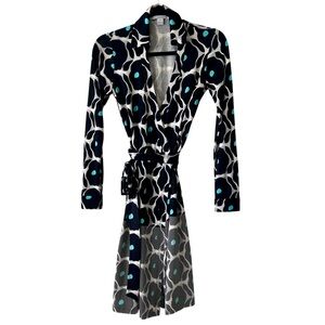 Diane von Furstenberg Silk Wrap Dress, Size 2